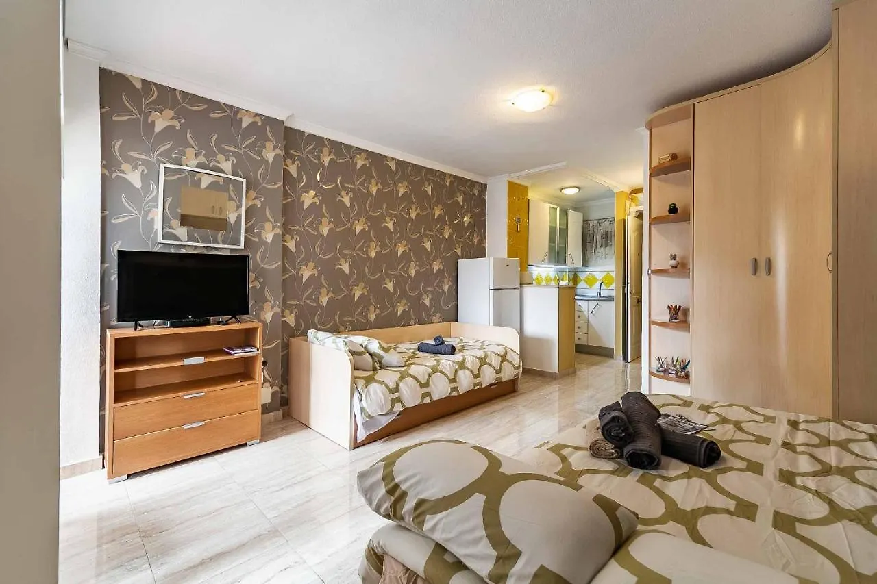 Amplio Y Moderno Studio 033 En Benalmadena Para Disfrutar! Appartement