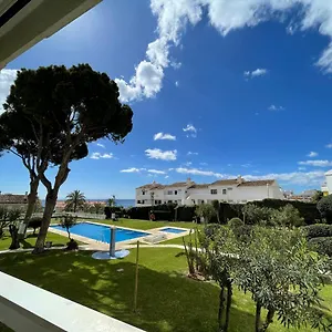 https://apartamento-los-cisnes.hotelsinnerja.org