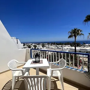 https://casa-iris-central-apartment-with-panoramic-views.puertodelcarmen-hotels.org